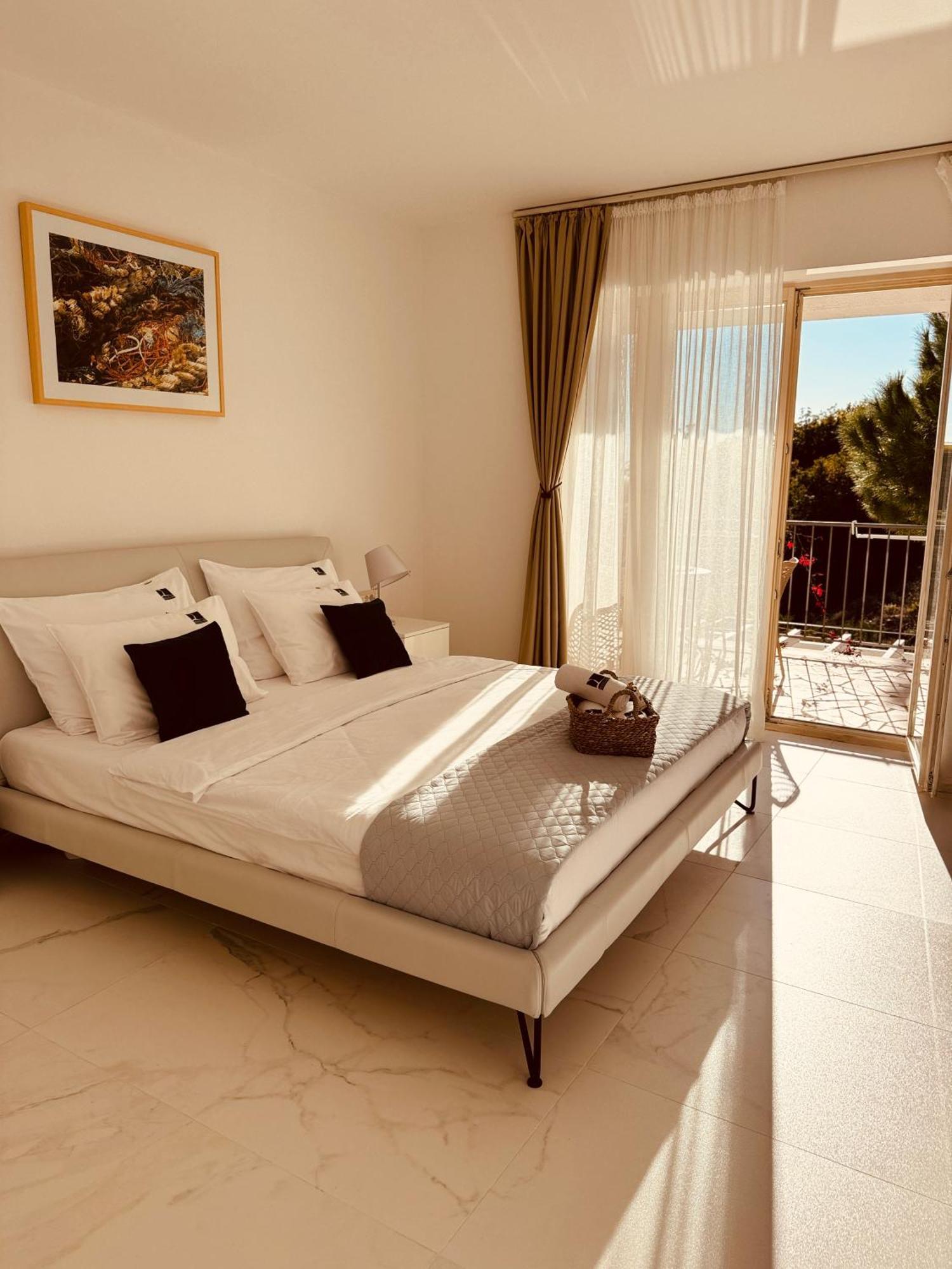 Most Oliva Resort Будва Екстер'єр фото