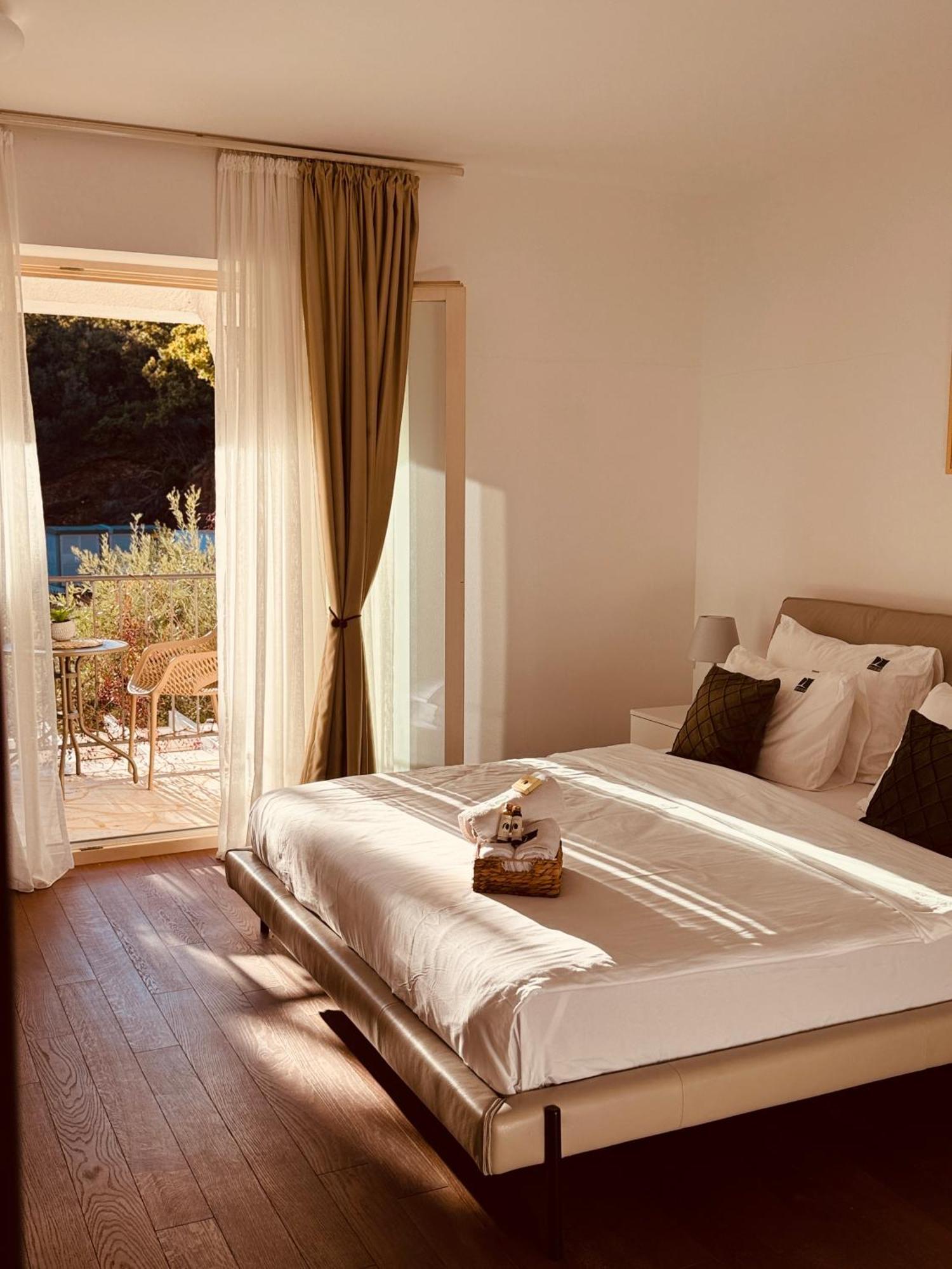 Most Oliva Resort Будва Екстер'єр фото